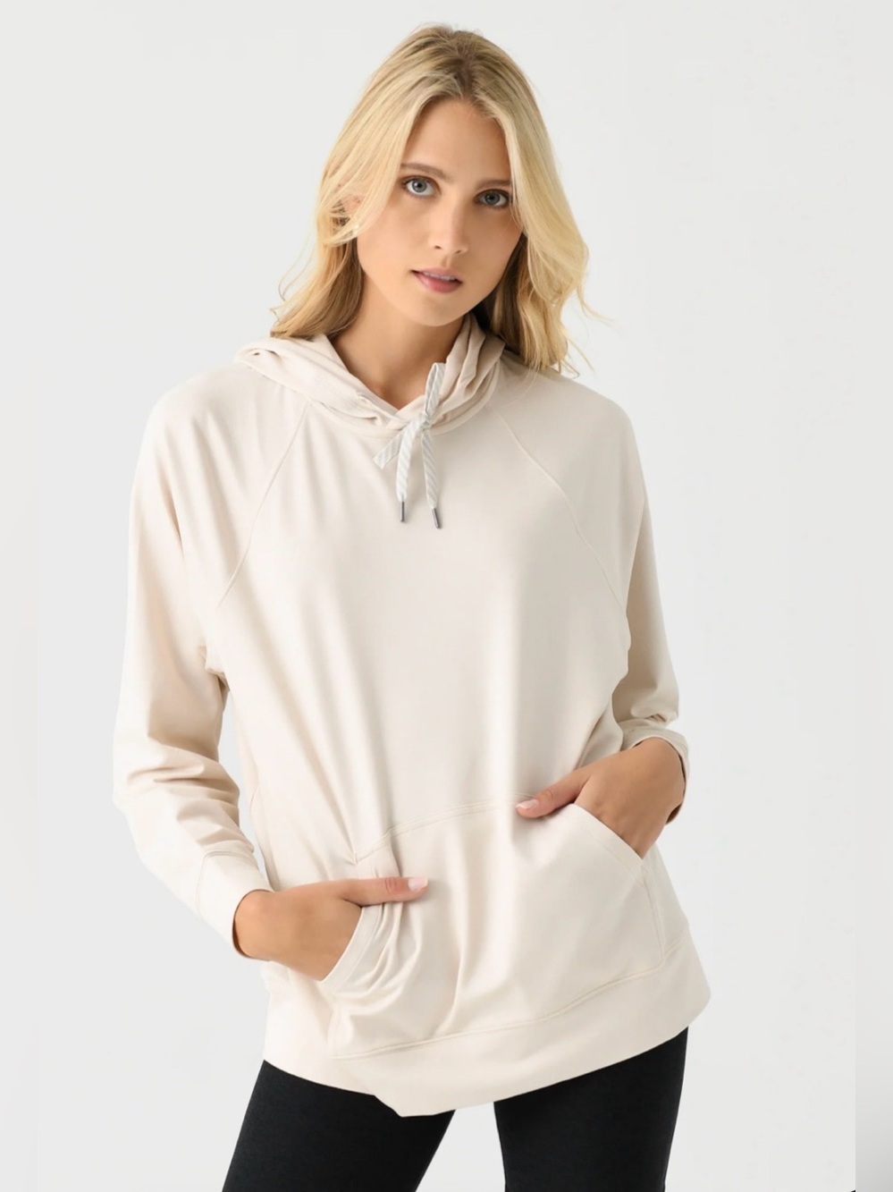 Vuori Women’s Halo Oversized Hoodie Sweatshirt In Milkweed Heather Size XL